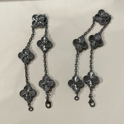 [⭐Haelin Jewelry]CLOVER 5 MOTIF BLACK BRACELET