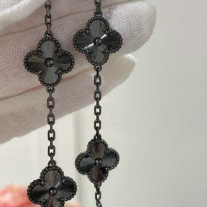 [⭐Haelin Jewelry]CLOVER 5 MOTIF BLACK BRACELET