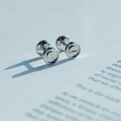 [⭐Haelin Jewelry]LOVE EARRINGS SILVER 10MM