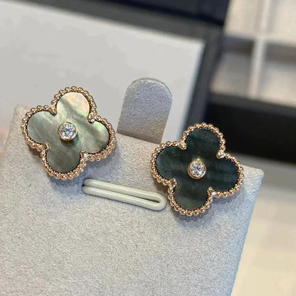 [⭐Haelin Jewelry]CLOVER MEDIUM 1 MOTIFS GRAY MOP  DIAMOND EARRINGS