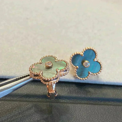 [⭐Haelin Jewelry]CLOVER MEDIUM 1 MOTIFS GRAY MOP  DIAMOND EARRINGS
