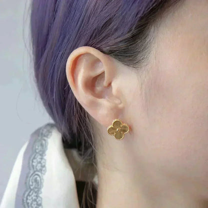 [⭐Haelin Jewelry]CLOVER MEDIUM 1 MOTIFS LASER EARRINGS