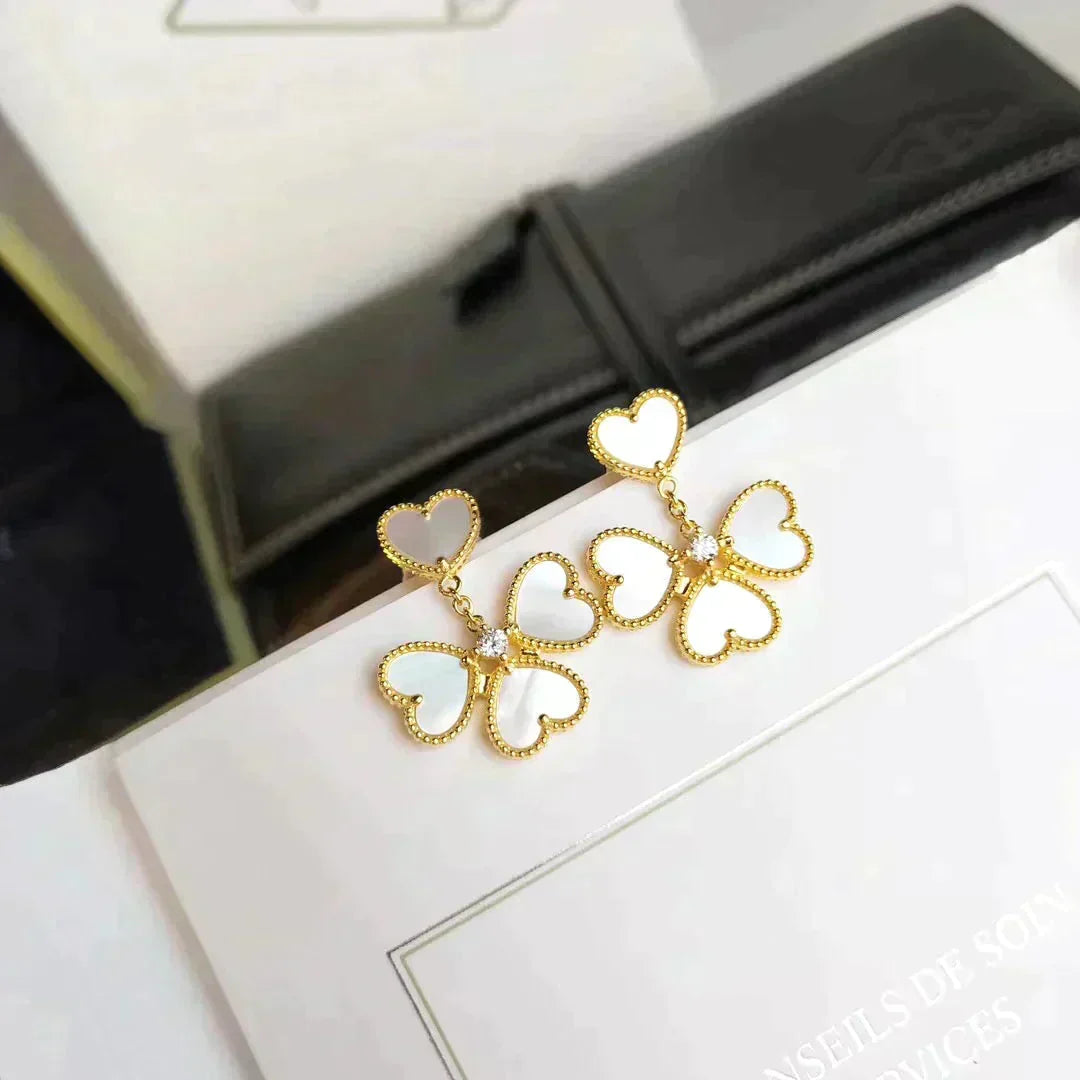 [⭐Haelin Jewelry]CLOVER SWEET WHITE MOP EARRINGS