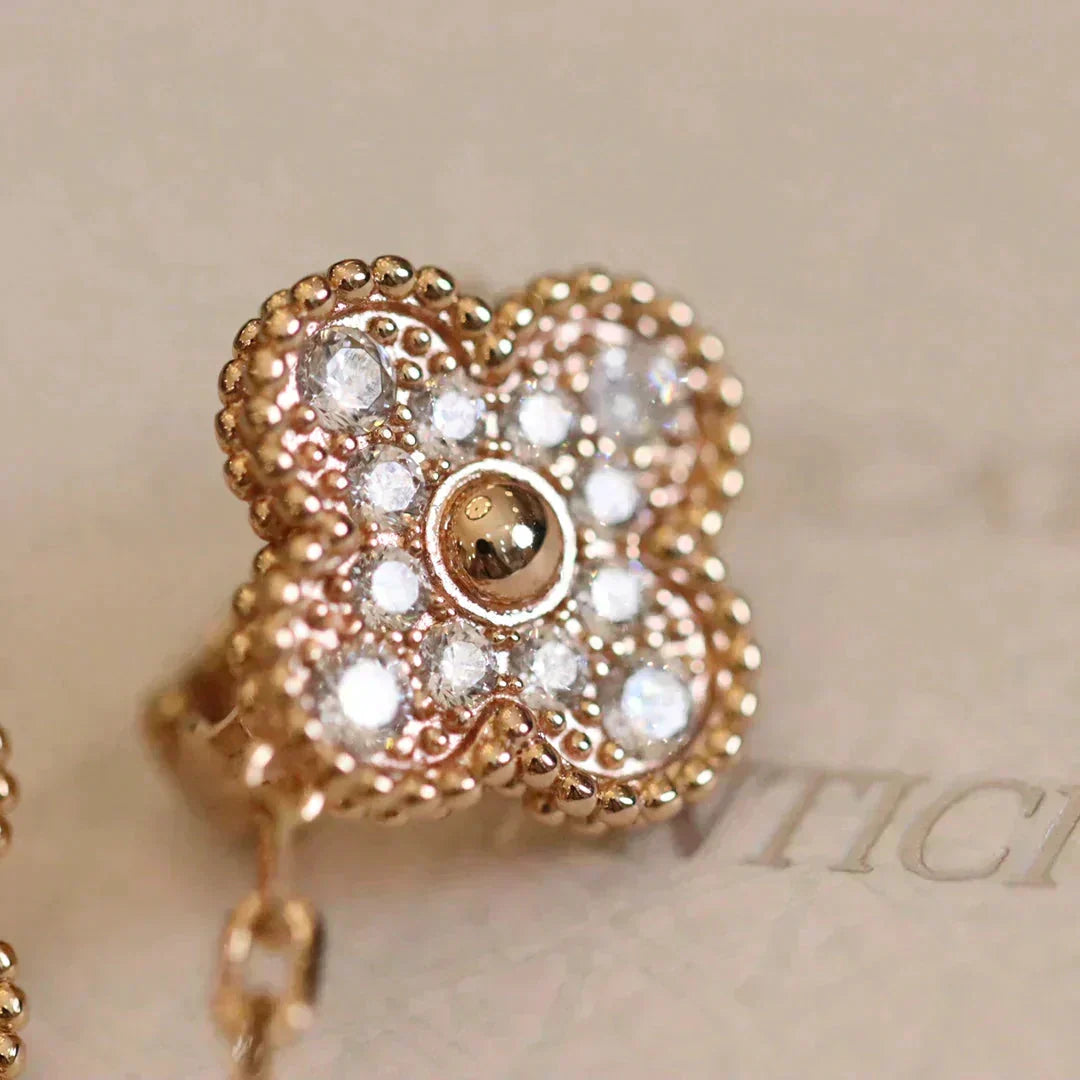 [⭐Haelin Jewelry]CLOVER MEDIUM 1 MOTIFS FUll DIAMOND EARRINGS