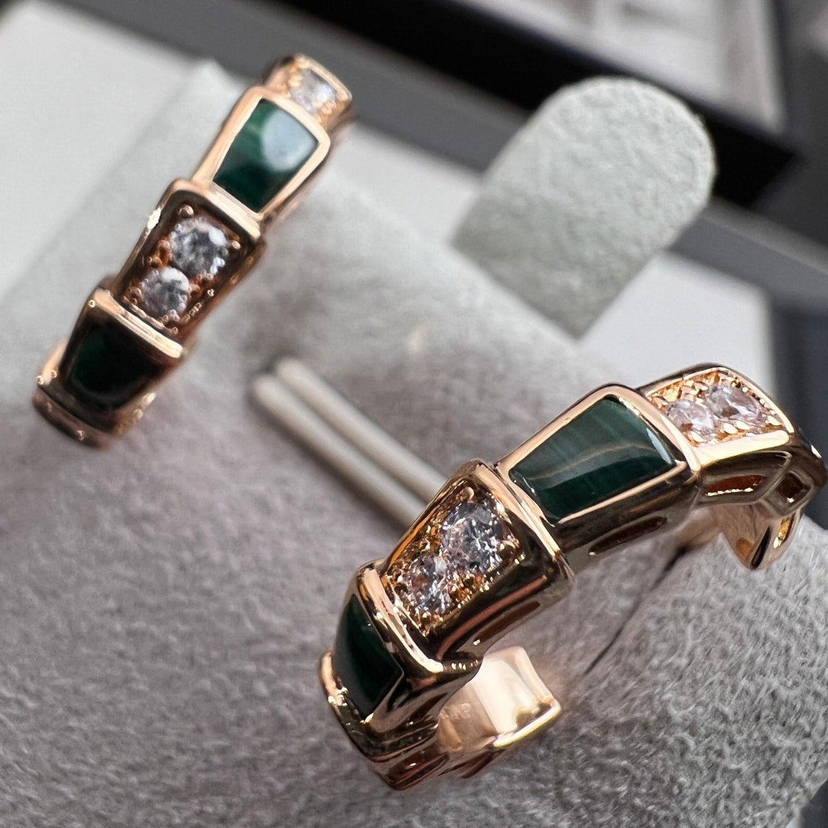 [⭐Haelin Jewelry]SERPENTI MALACHITE PINK GOLD EARRINGS
