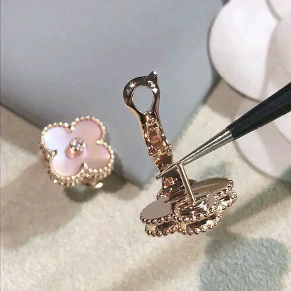 [⭐Haelin Jewelry]CLOVER MEDIUM 1 MOTIFS  PINK MOP DIAMOND EARRINGS