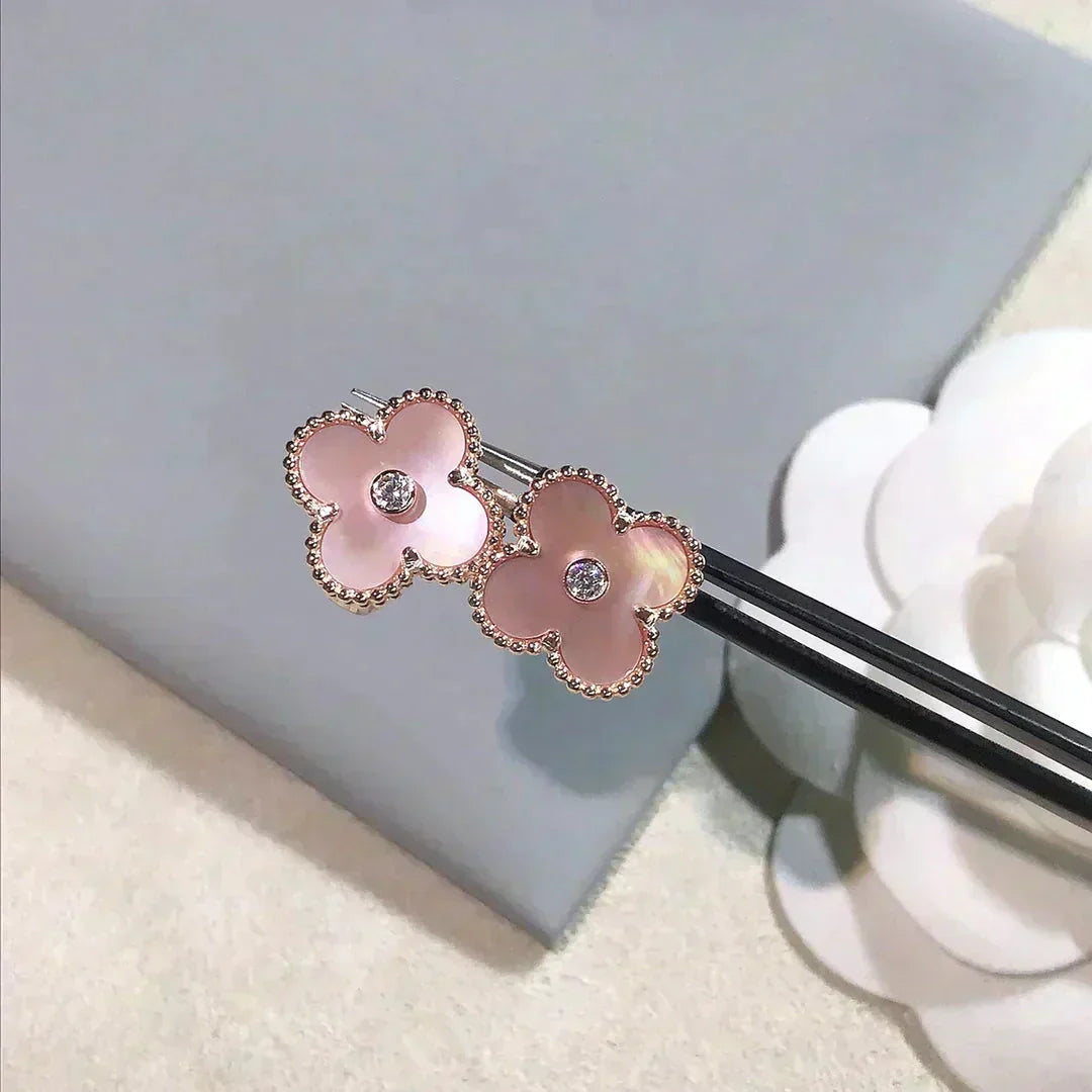 [⭐Haelin Jewelry]CLOVER MEDIUM 1 MOTIFS  PINK MOP DIAMOND EARRINGS