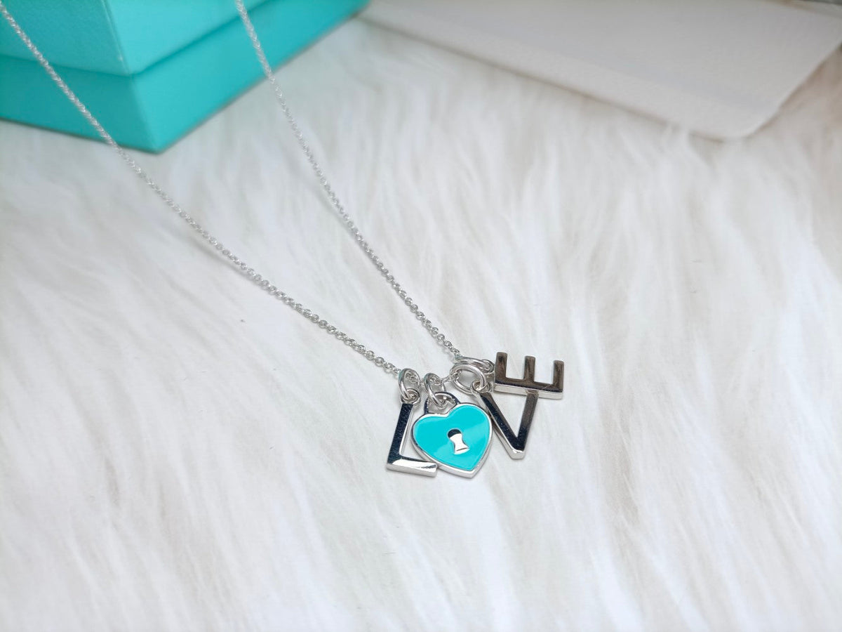 [Haelin Jewelry]LOVE TEXT PEDANT NECKLACE