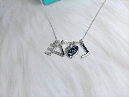 [Haelin Jewelry]LOVE TEXT PEDANT NECKLACE