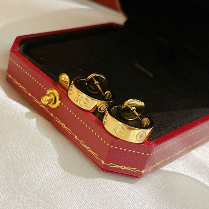 [⭐Haelin Jewelry]LOVE EARRINGS 5.7MM 2 DIAMONDS