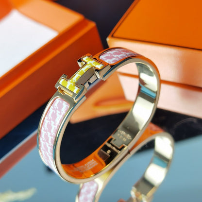 [⭐Haelin Jewelry]H HORSE BRACELET 12MM