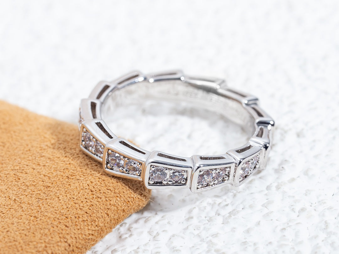 [⭐Haelin Jewelry]SERPENTI RING SILVER DIAMOND PAVED 3MM