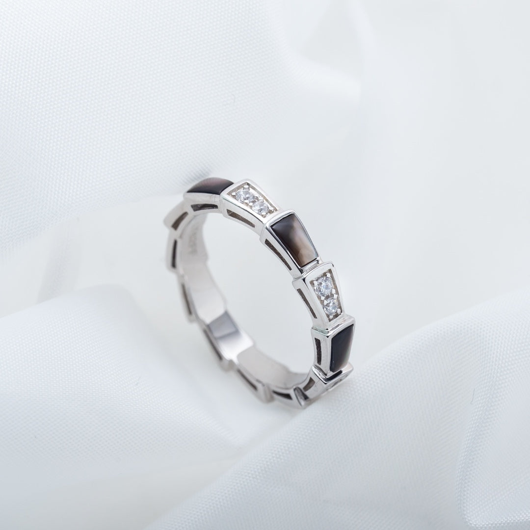[⭐Haelin Jewelry]SERPENTI RING SILVER  DIAMOND BLACK MOP 3MM