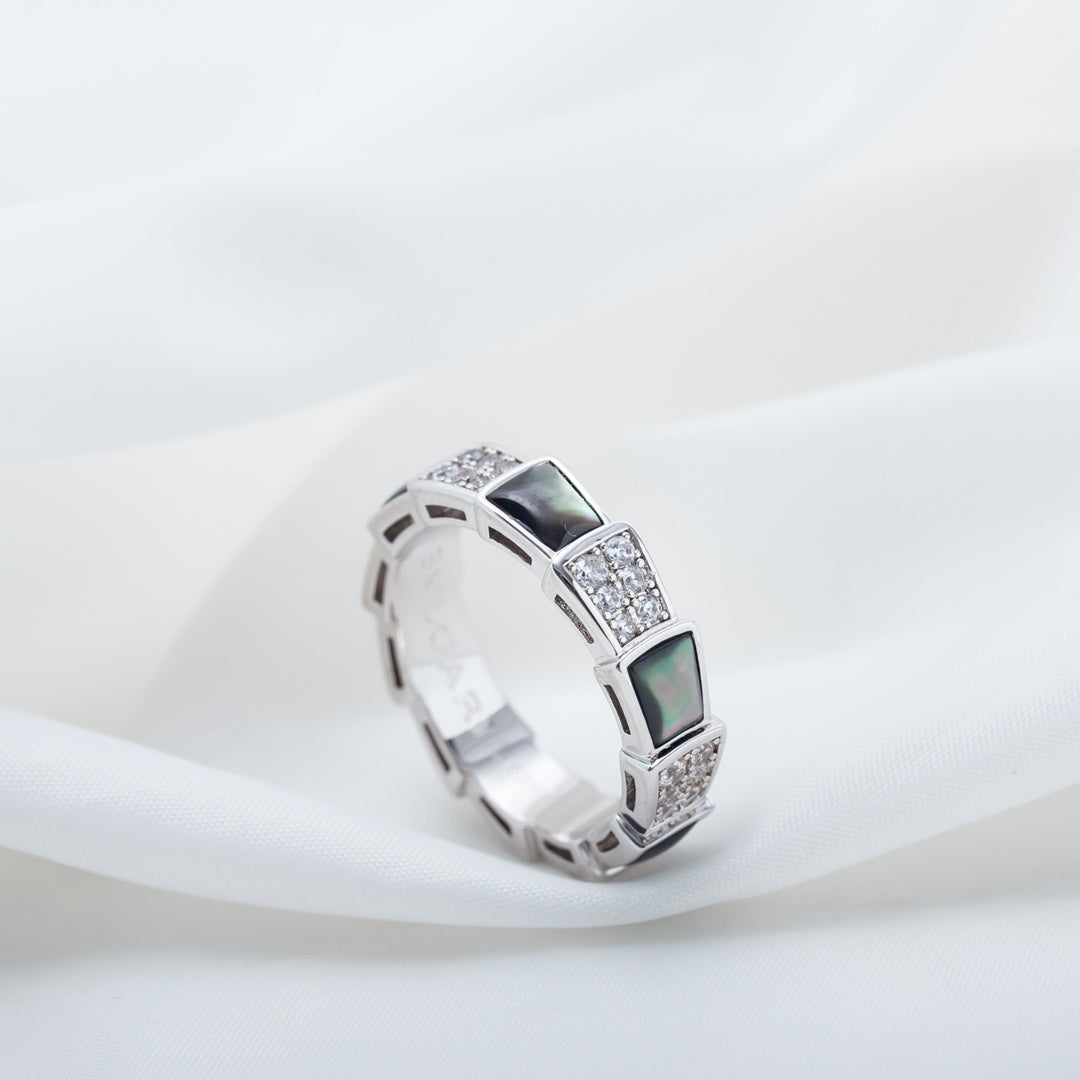 [⭐Haelin Jewelry]SERPENTI RING SILVER DIAMOND BLACK MOP 4MM