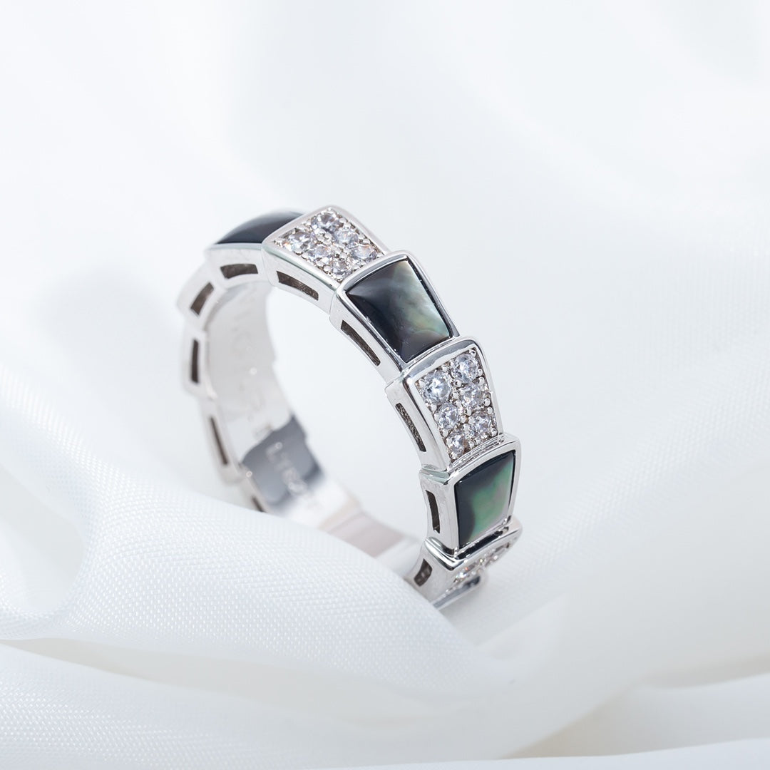 [⭐Haelin Jewelry]SERPENTI RING SILVER DIAMOND BLACK MOP 4MM