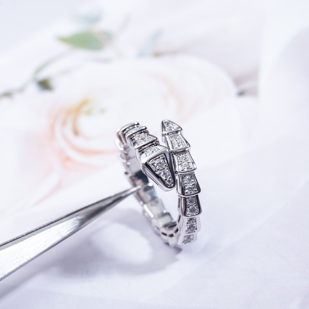 [⭐Haelin Jewelry]SERPENTI RING SILVER DIAMOND PAVED 4MM