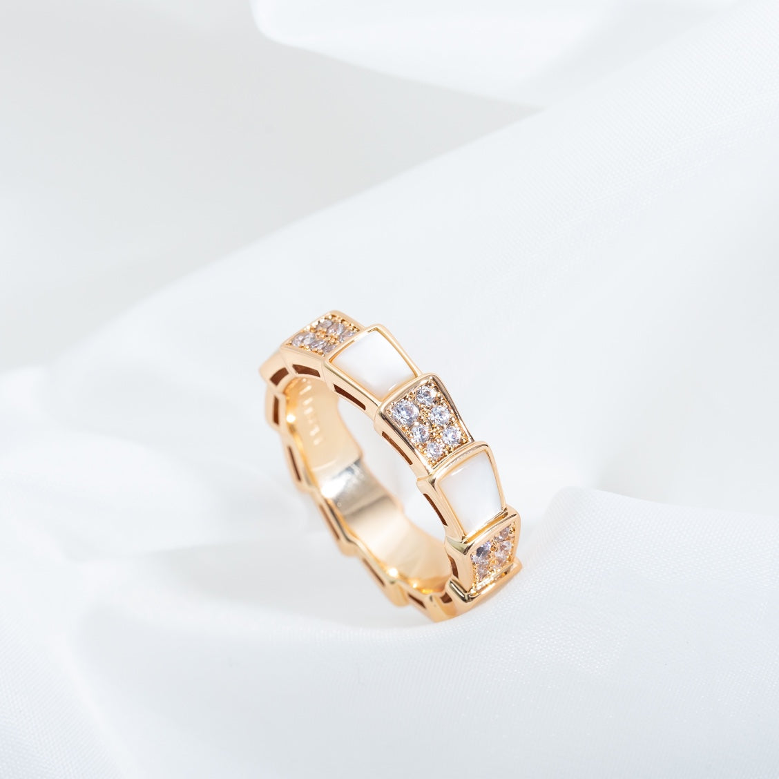 [⭐Haelin Jewelry]SERPENTI RING PINK GOLD MOP DIAMOND PAVED 4MM