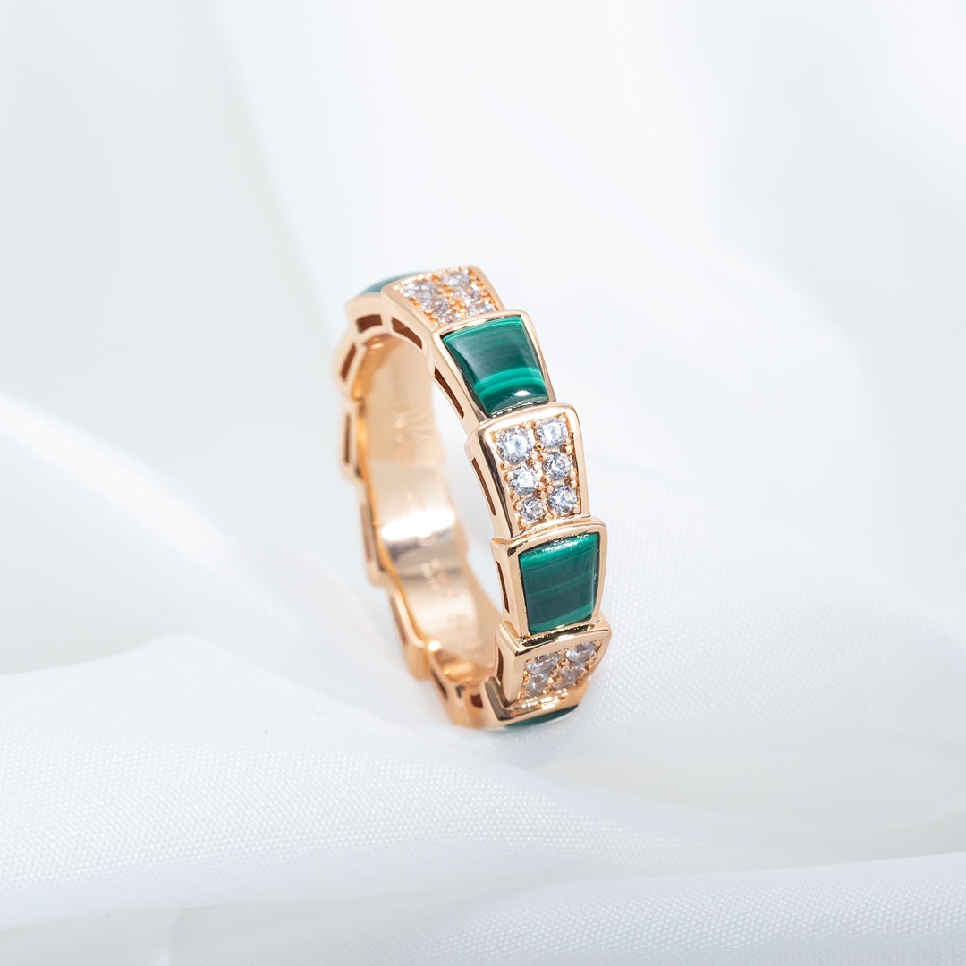 [⭐Haelin Jewelry]SERPENTI RING PINK GOLD MALACHITE DIAMOND PAVED 4MM
