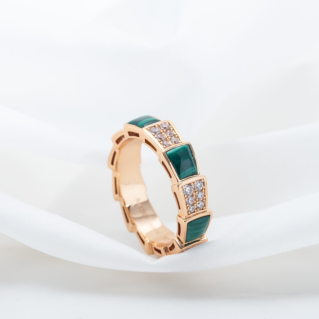 [⭐Haelin Jewelry]SERPENTI RING PINK GOLD MALACHITE DIAMOND PAVED 4MM