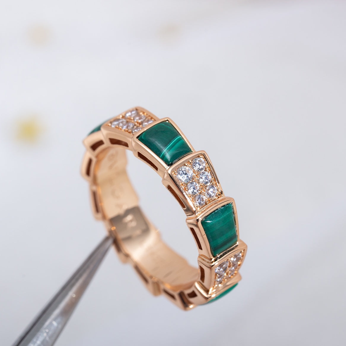 [⭐Haelin Jewelry]SERPENTI RING PINK GOLD MALACHITE DIAMOND PAVED 4MM