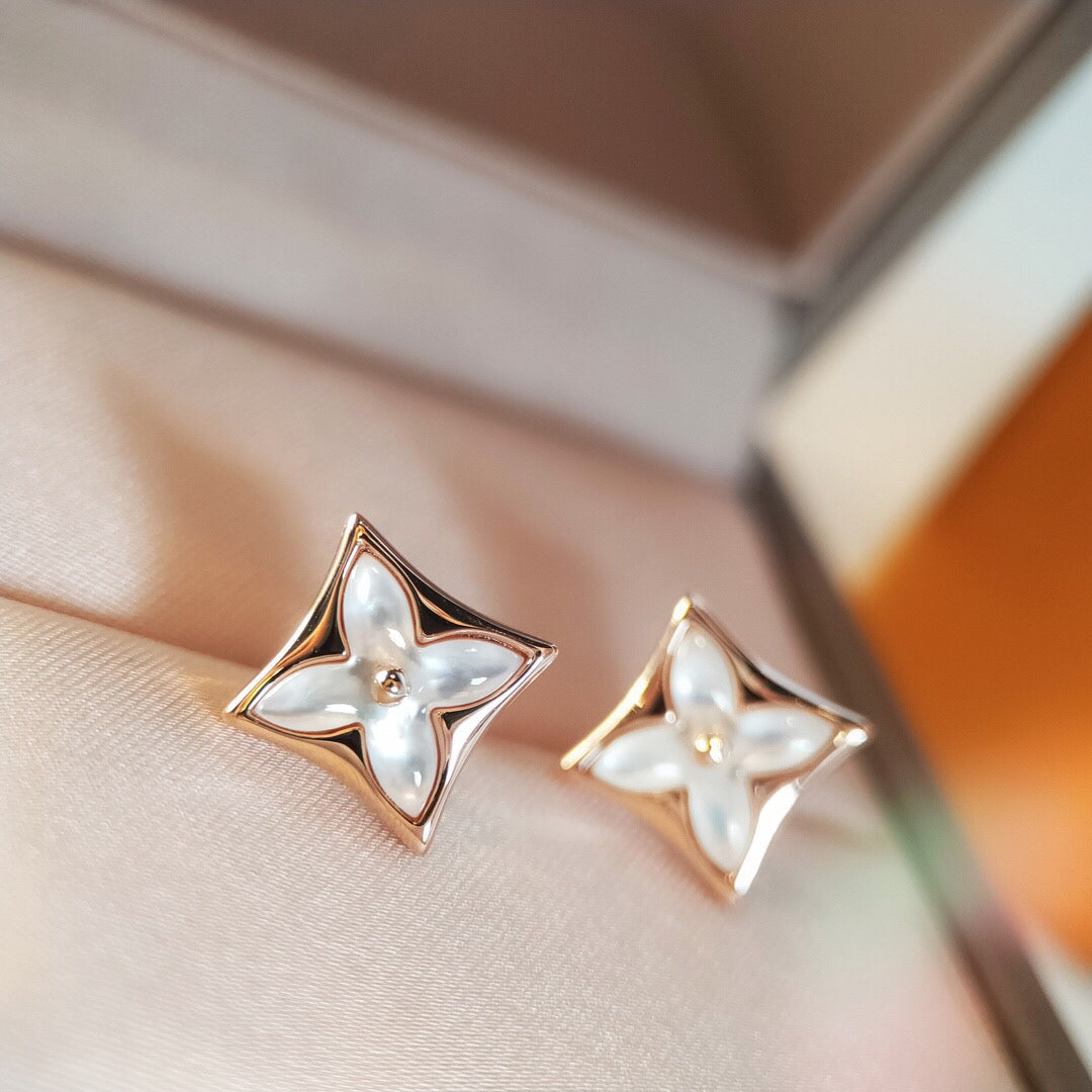 [⭐Haelin Jewelry]STAR MOP PINK GOLD EARRINGS
