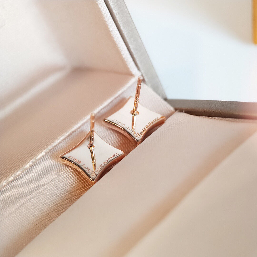 [⭐Haelin Jewelry]STAR MOP PINK GOLD EARRINGS
