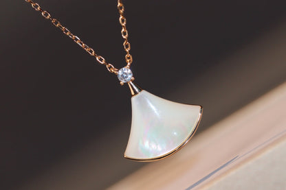 [⭐Haelin Jewelry]DREAM NECKLACE WHITE MOP PINK GOLD 1 DIAMOND