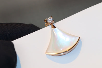 [⭐Haelin Jewelry]DREAM NECKLACE WHITE MOP PINK GOLD 1 DIAMOND