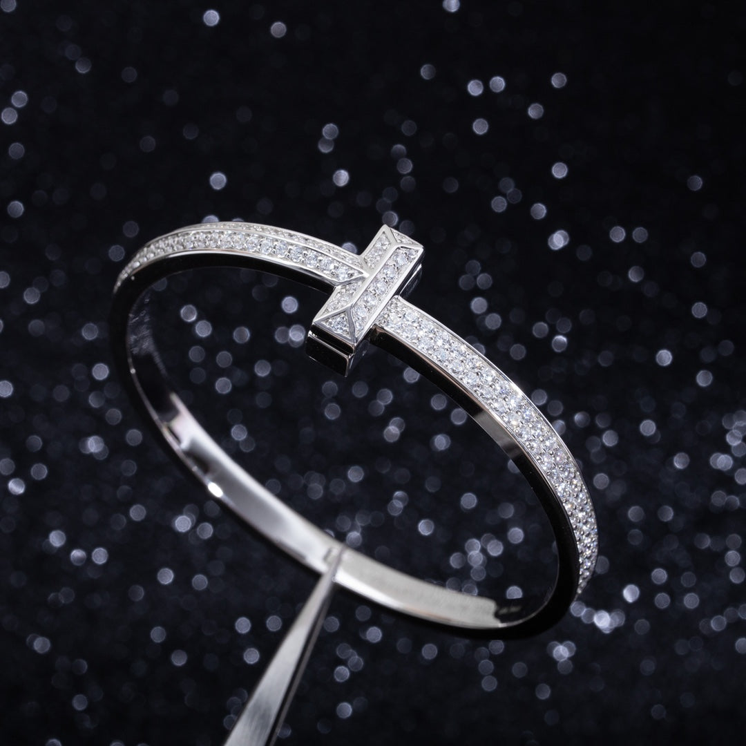 [Haelin Jewelry]WIDE DIAMONDS HINGED BANGLE SILVER
