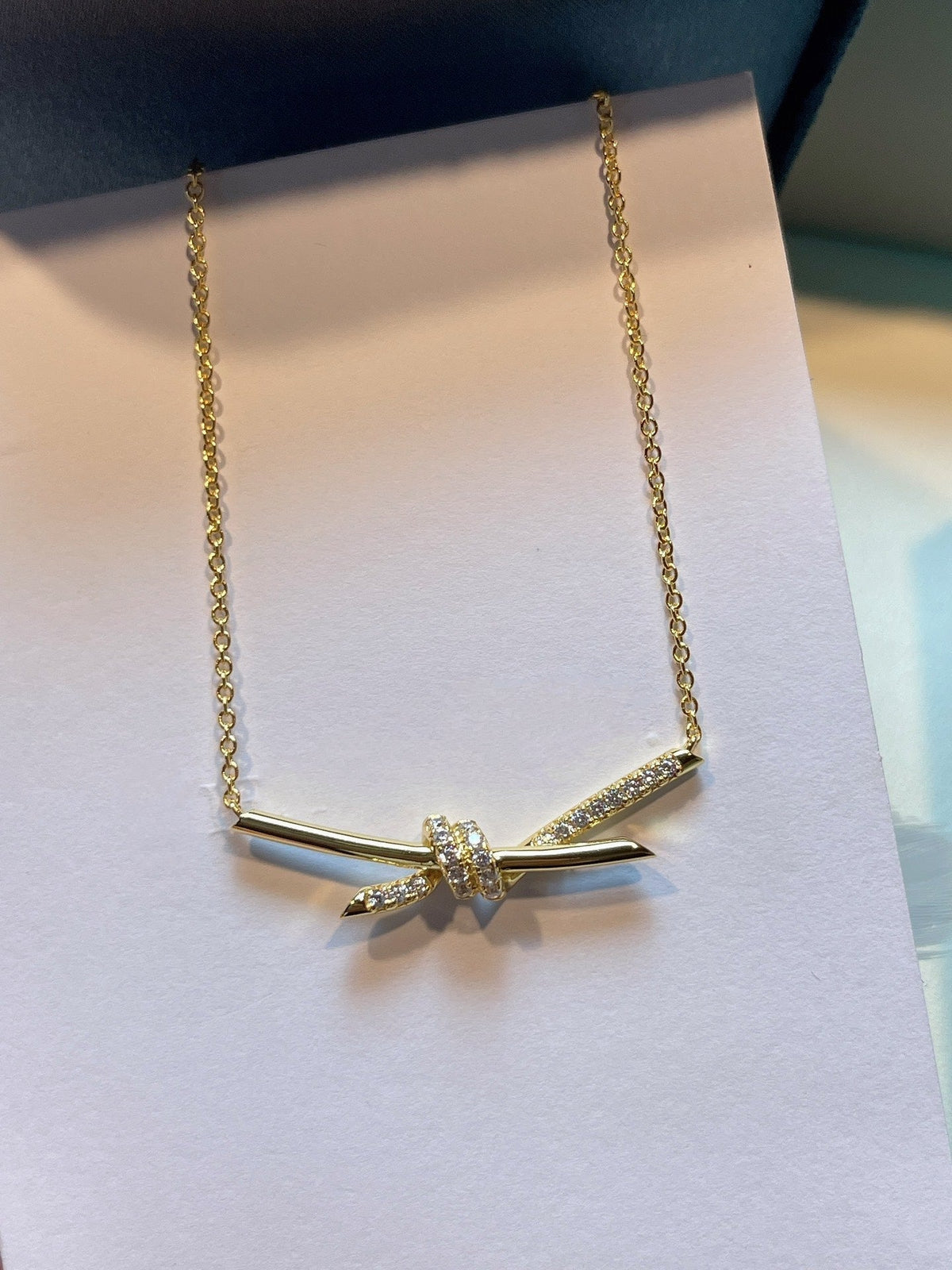 [Haelin Jewelry]KNOT NECKLACE GOLD DIAMONDS