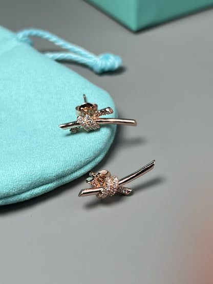 [Haelin Jewelry]KNOT EARRINGS PINK GOLD DIAMOND
