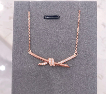 [Haelin Jewelry]KNOT NECKLACE DIAMONDS