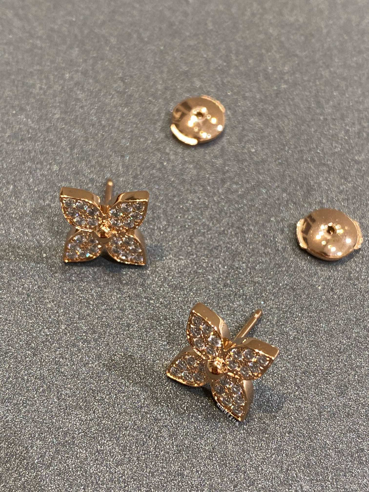 [⭐Haelin Jewelry]STAR DIAMOND EARRINGS