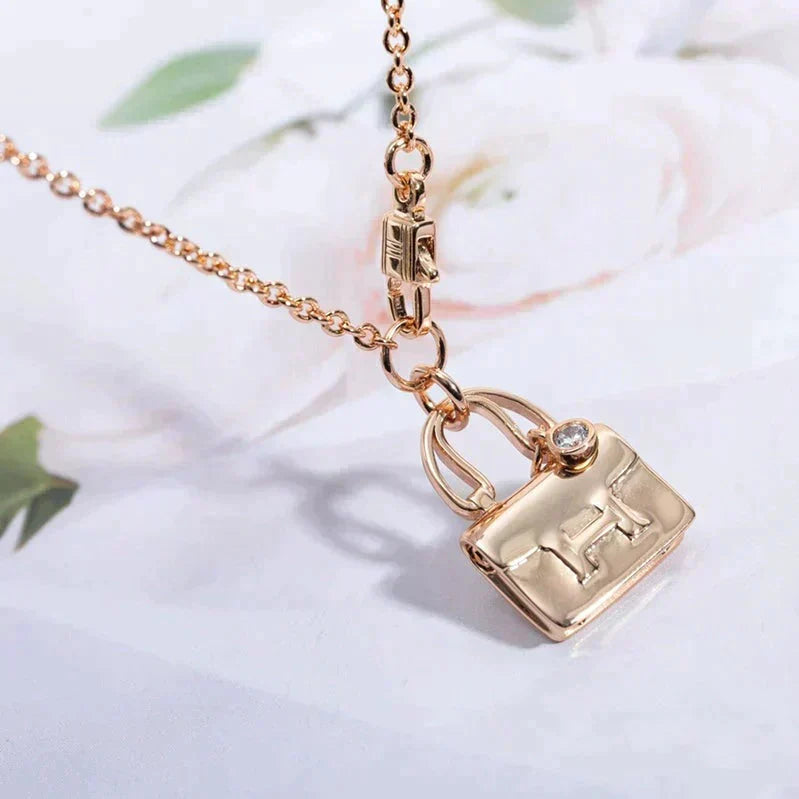 [⭐Haelin Jewelry]AMULETTE PEDANT ROSE GOLD NECKLACE