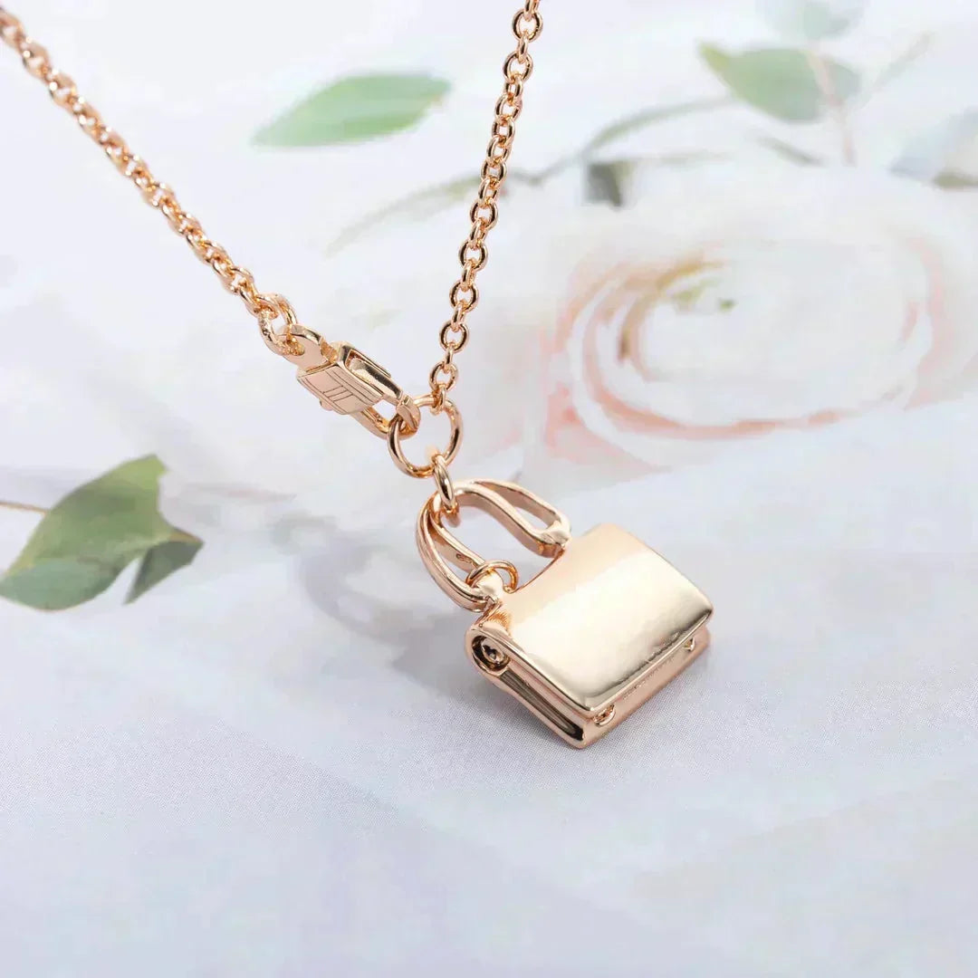 [⭐Haelin Jewelry]AMULETTE PEDANT ROSE GOLD NECKLACE