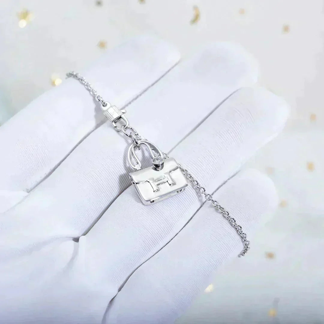 [⭐Haelin Jewelry]AMULETTE PEDANT SILVER NECKLACE
