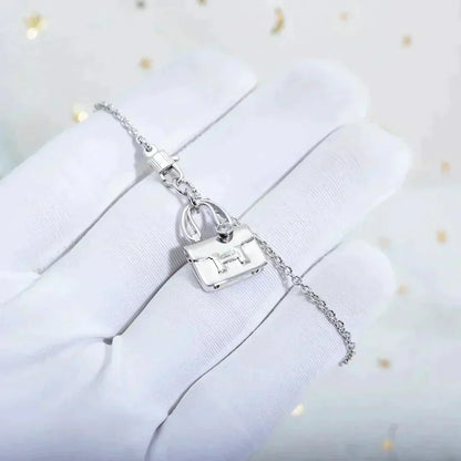 [⭐Haelin Jewelry]AMULETTE PEDANT SILVER NECKLACE
