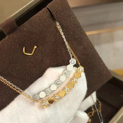 [⭐Haelin Jewelry]BEE LOVE NECKLACE DIAMOND