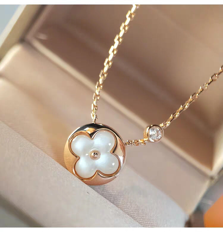 [⭐Haelin Jewelry]SUN MOP GOLD 1 DIAMOND NECKLACE