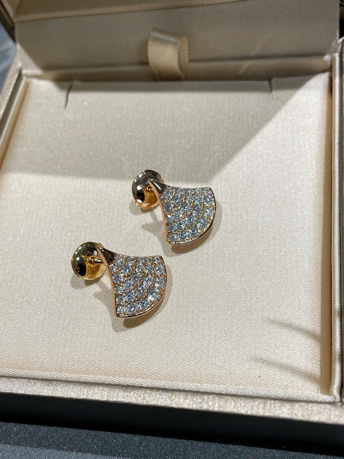 [⭐Haelin Jewelry]DREAM STUD EARRINGS DIAMOND