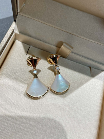 [⭐Haelin Jewelry]DREAM MOP 1 DIAMOND EARRINGS