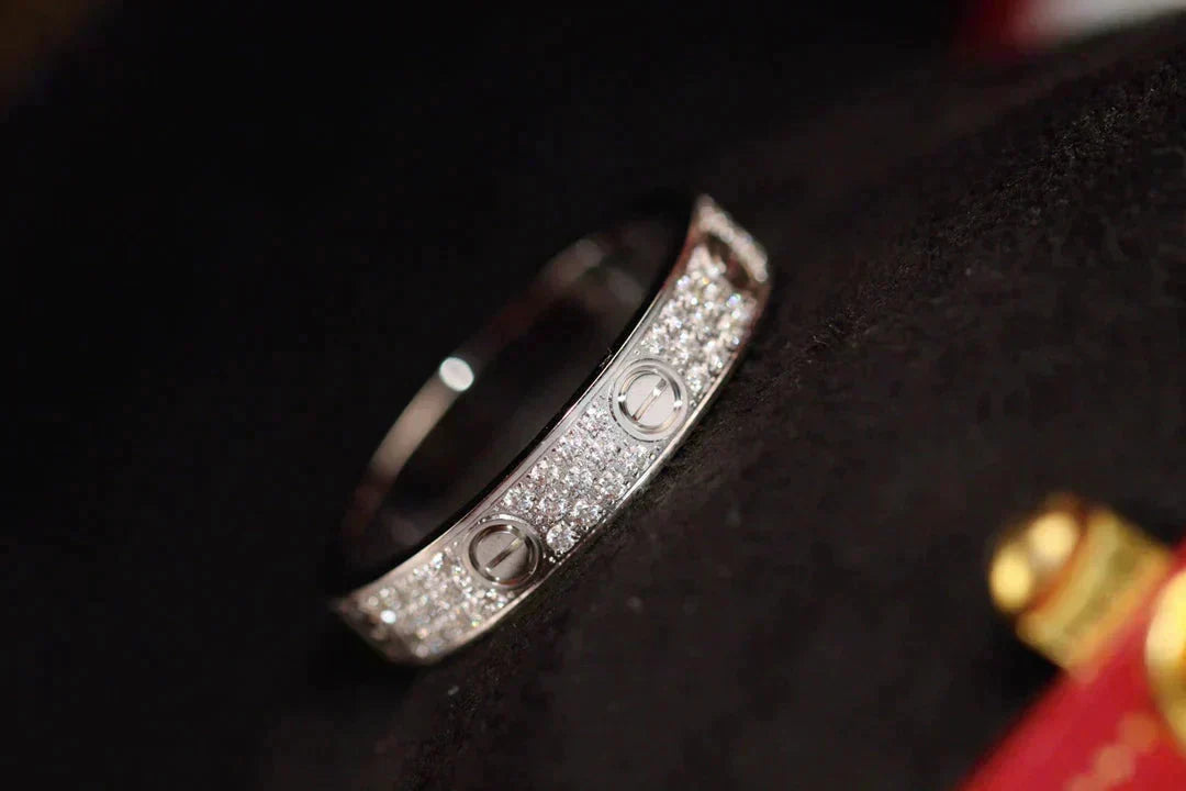 [⭐Haelin Jewelry]LOVE RING 3.6MM DIAMOND PAVED