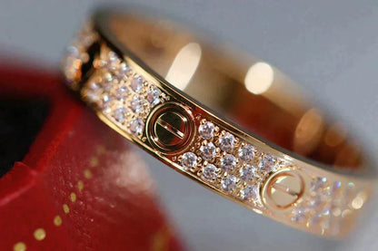 [⭐Haelin Jewelry]LOVE RING 3.6MM DIAMOND PAVED