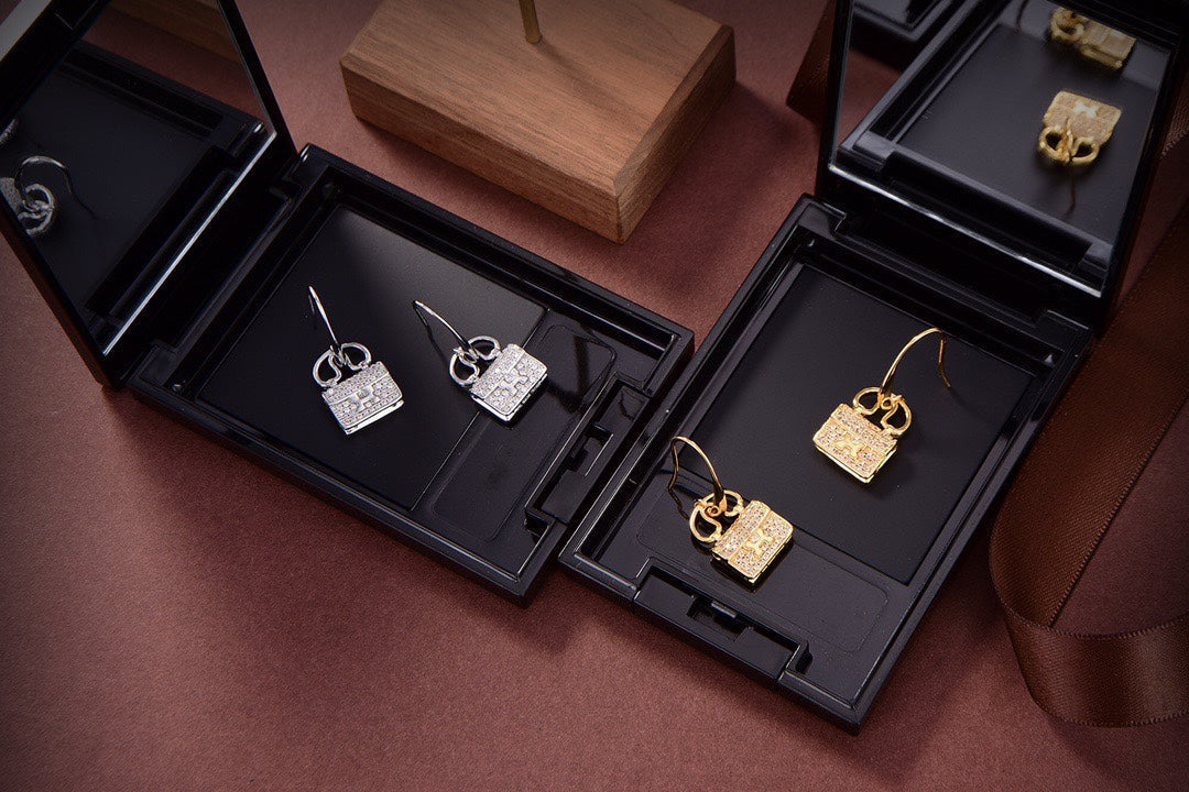 [⭐Haelin Jewelry]KELLY DIAMOND EARRINGS