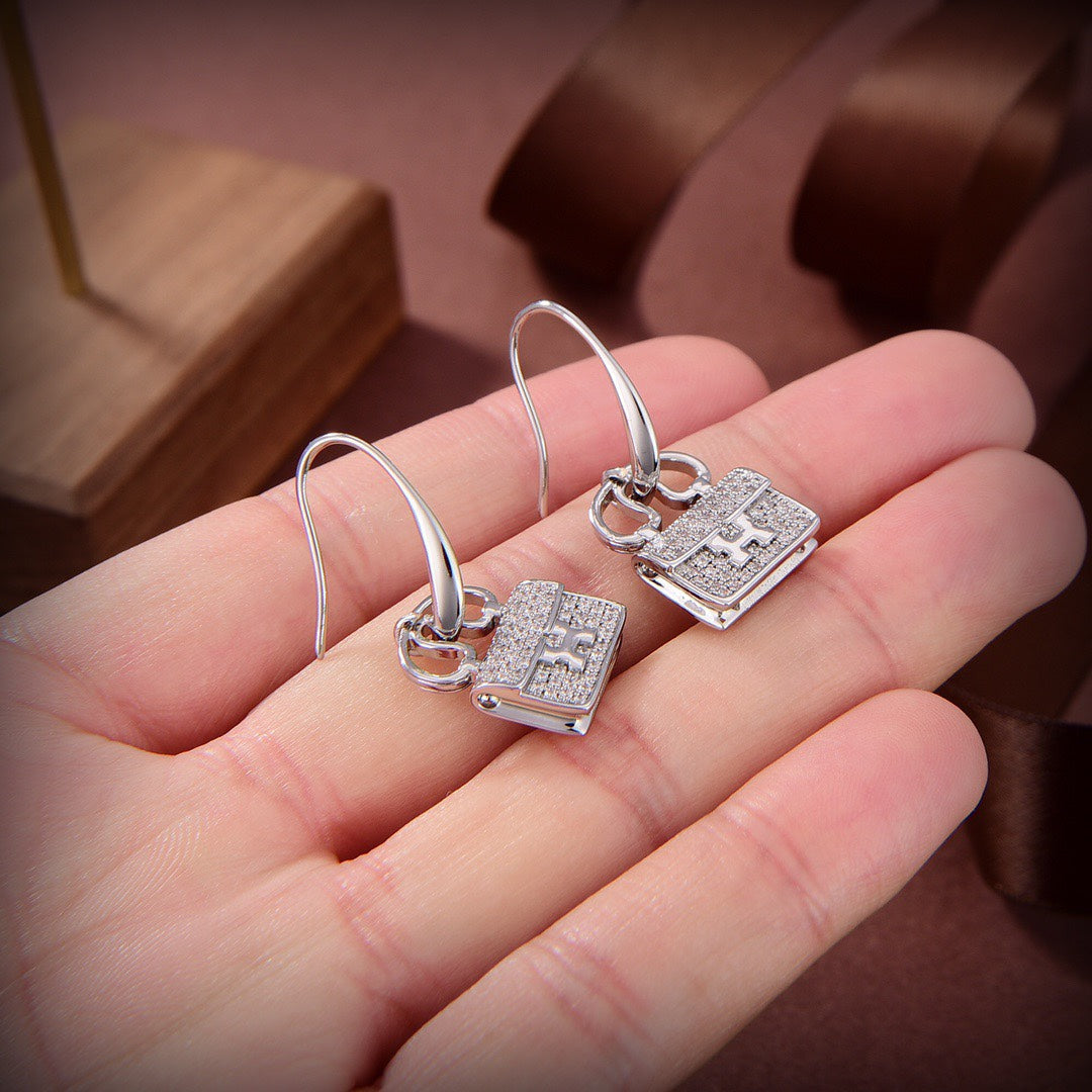 [⭐Haelin Jewelry]KELLY DIAMOND EARRINGS