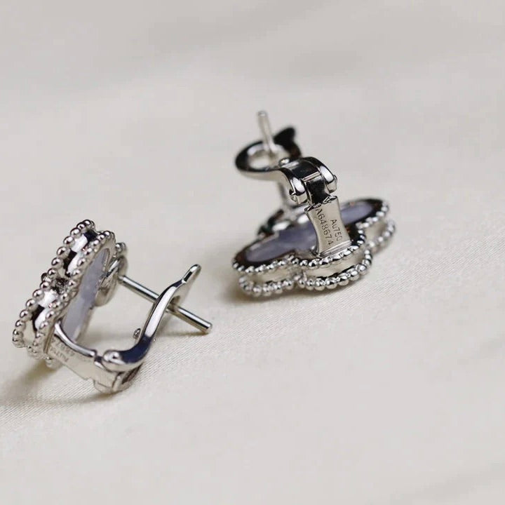 [⭐Haelin Jewelry]CLOVER MEDIUM 1 MOTIFS  WHITE MOP EARRINGS SILVER