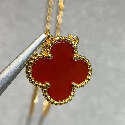 [⭐Haelin Jewelry]CLOVER 15MM CARNELIAN SINGLE FLOWER NECKLACE