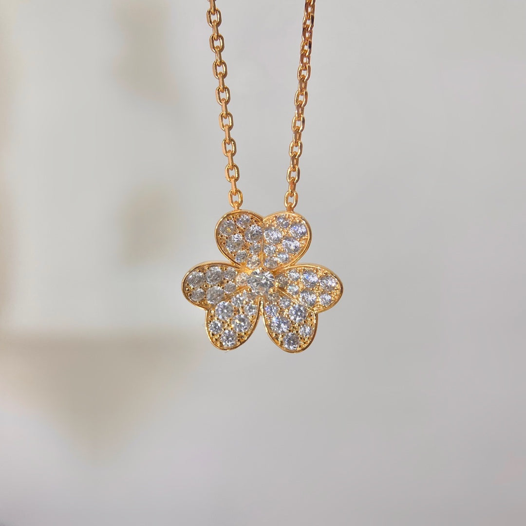 [⭐Haelin Jewelry]FLOWER DIAMOND NECKLACE