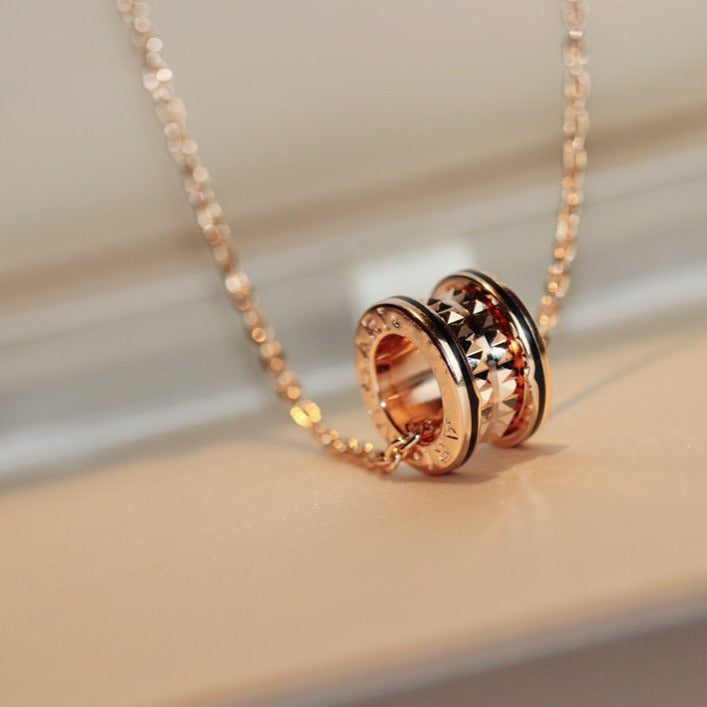 [⭐Haelin Jewelry]ZERO 1 ROCK PEDANT PINK GOLD BLACK NECKLACE