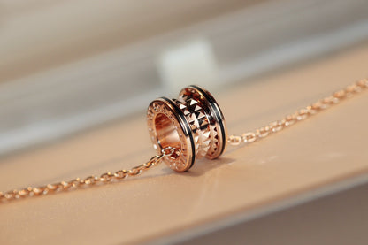 [⭐Haelin Jewelry]ZERO 1 ROCK PEDANT PINK GOLD BLACK NECKLACE